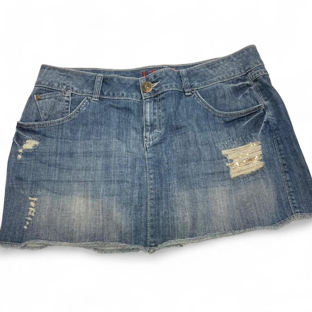 Elle blue denim mini skirt